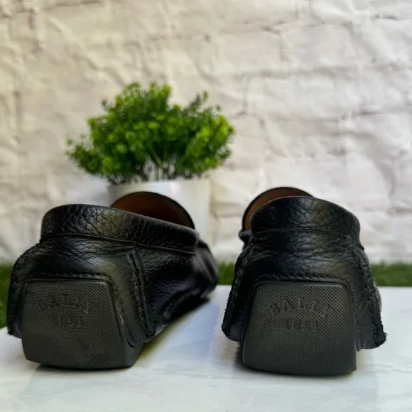 BALLY Black Leather loafer men size 7.5