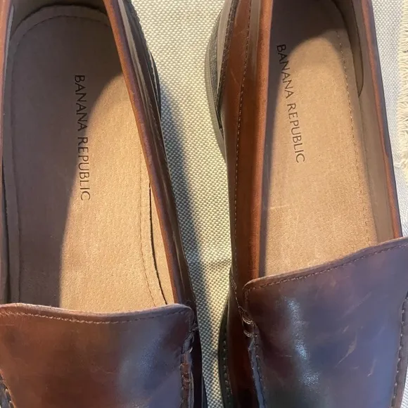 Banana Republic Men's Brown Loafers size 10.5 New without Box