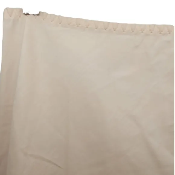 Barbizon Vintage 60s Pale Pink Eyelet‎ Lace Trim A-line Midi Slip Skirt