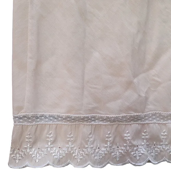 Barbizon Vintage 60s Pale Pink Eyelet‎ Lace Trim A-line Midi Slip Skirt