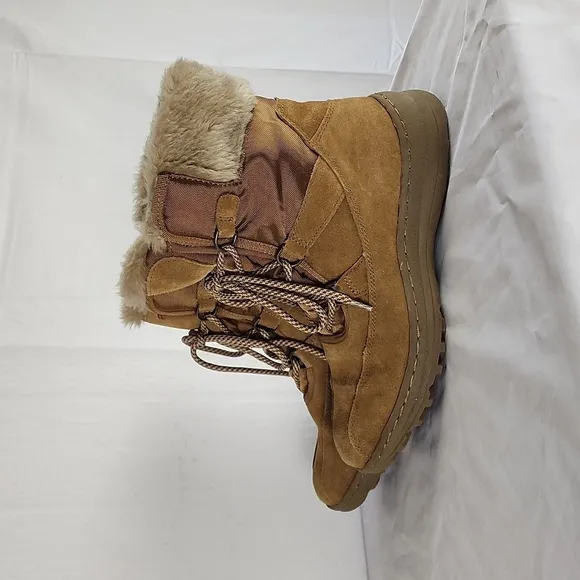 Baretraps Aero Leather Y2K Round Toe Cold Weather Lace Up Combat Winter Boots