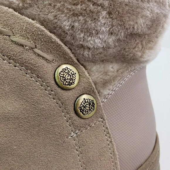 Baretraps Womens Size 9 Beige Alick Cold Weather Zip Up Winter Snow Boots