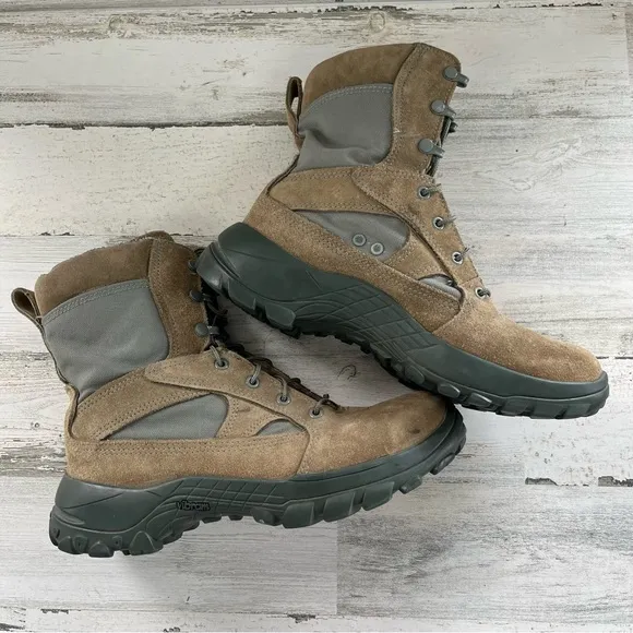 Bates Men’s Delta 8 Hot Weather Military Lightweight Boots Size 10.5 Sage/Tan