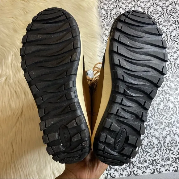 BearPaw : size : 8 : ‘Isabella’ fur trim leather quilted waterproof winter boots