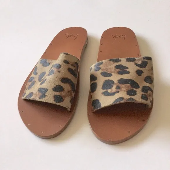 BEEK LOVEBIRD LEATHER AND CALF HAIR SLIDES SANDALS SIZE 7 TAN LEOPARD NWOT