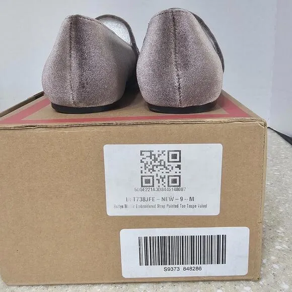 Bettye Muller Arietta Embroidered Strap Flats Taupe Velvet Women's Size 9M New