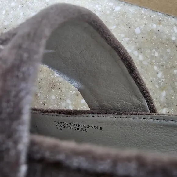 Bettye Muller Arietta Embroidered Strap Flats Taupe Velvet Women's Size 9M New