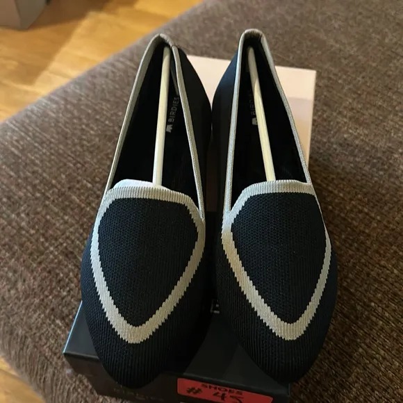 BIRDES women’s the blackbird Loafers