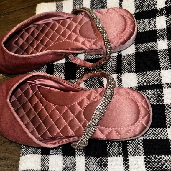 Birdies The Swan Pink Velvet Pointed Toe Jeweled Strap Flats Size 9