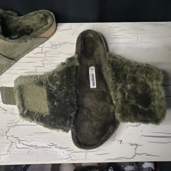 Birkenstock 'Kyoto' Suede Leather, Shearling Lined Slides in Men's - size 10