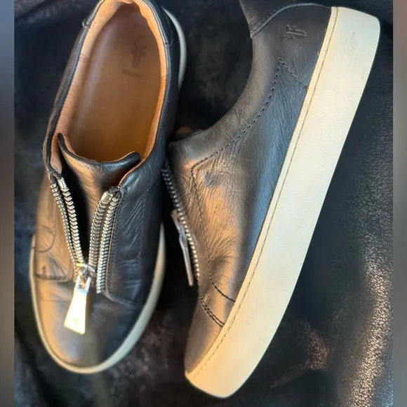 Black leather comfortable loafers sneakers