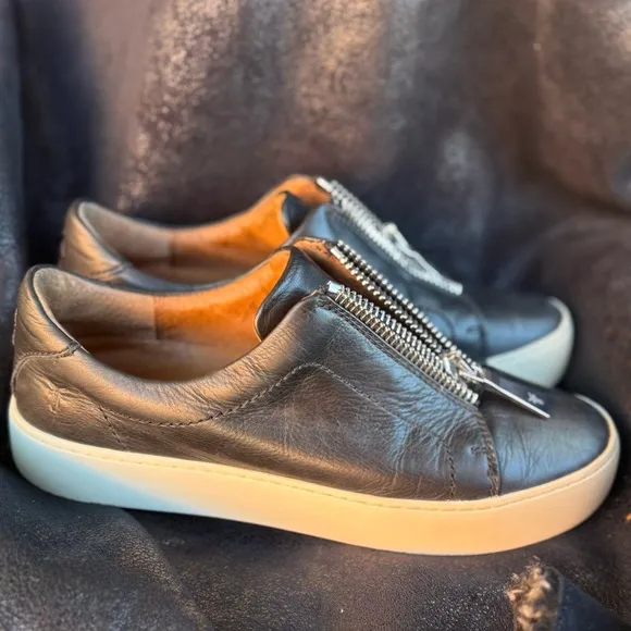 Black leather comfortable loafers sneakers