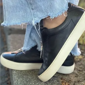 Black leather comfortable loafers sneakers