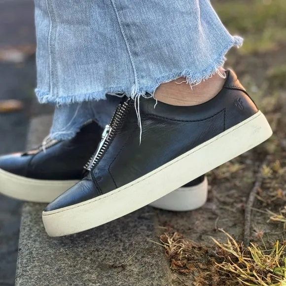 Black leather comfortable loafers sneakers