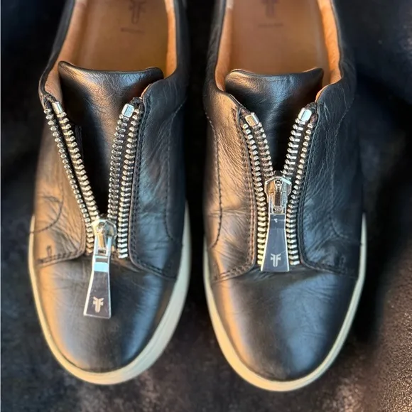 Black leather comfortable loafers sneakers
