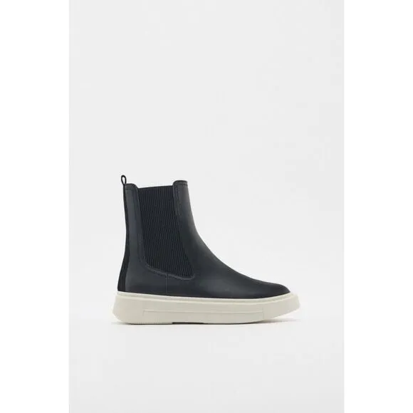 Black White Zara Contrast High-Top Fashion Sneakers Trainers Shoes (NWT)
