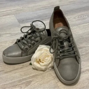 BLACKSTONE Gray FULL LEATHER Women's Fashion Sneakers SIZE 36 EUC WORN ONCE