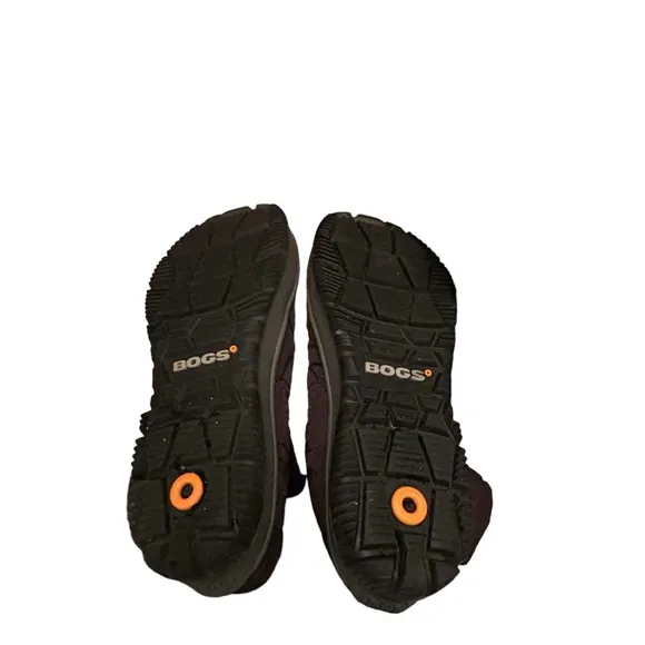 Bogs Black Snowday Quilted Fleece Lined Boots Size 7