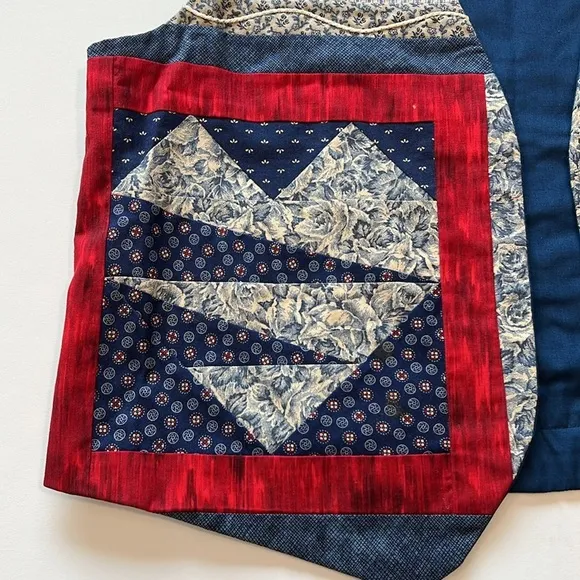 Boots Backens - patriotic quilted vest, red/blue/tan