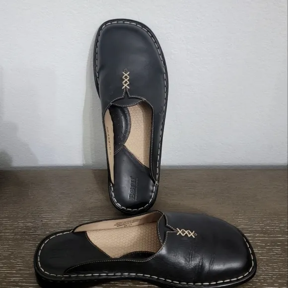 BORN Black Leather Slip-On Loafers Clogs SZ 12  38.5 *Like New*
