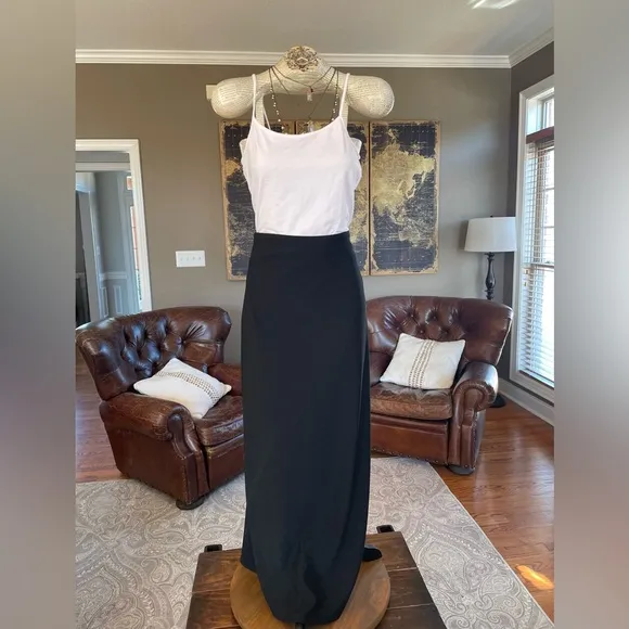 Boston Proper Beyond Travel Black Maxi Pencil Skirt