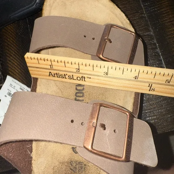 Brand New Birkenstocks Mocha Sz Men 10 EU 43
