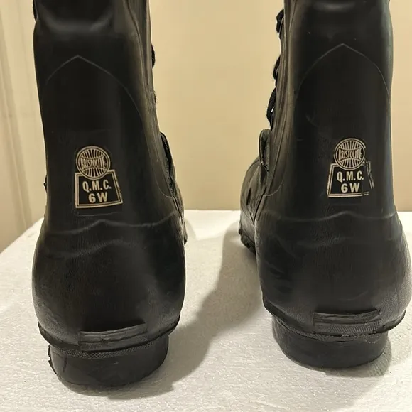 Bristolite QMC unisex EXTREME COLD WEATHER lace up rubber BOOTS size 6W(M) 8W(W)