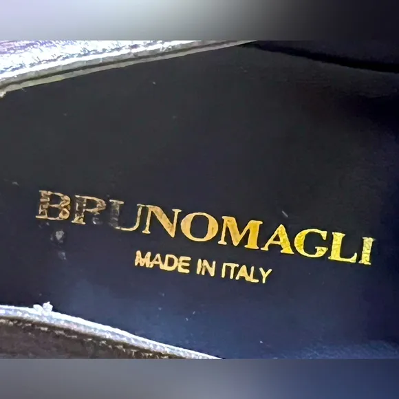Bruno Magli Raging Brown Men’s Leather Loafer RAGING1 Size 9.5. Made in Italy