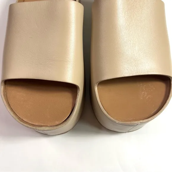 BURBERRY Alice Leather Platform Sandals Size 37.5