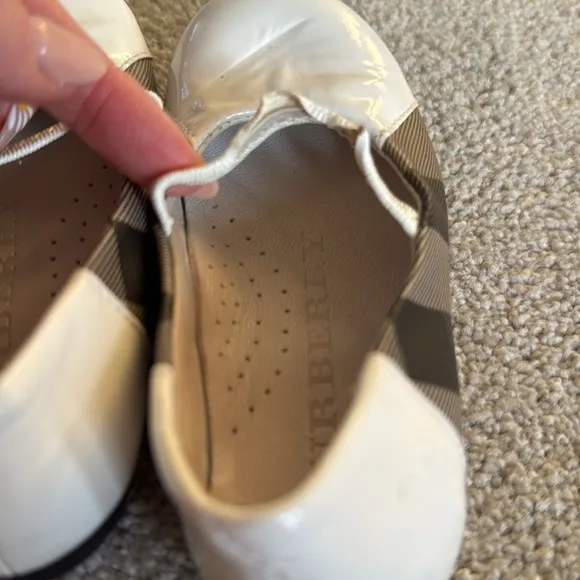 Burberry Flats