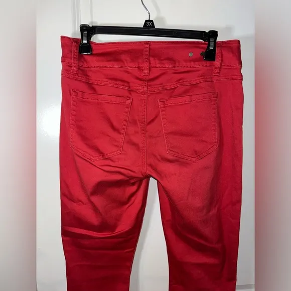 CAbi Maroon Capri Cut Frayed End Trim Hi-Low Crop Zipper Button Jeans Sz 4