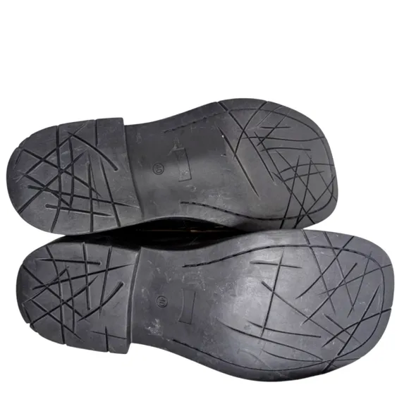 CAMPERLAB MIL 1978 Black  leather loafers with rubber outsoles..Size EUR 40/US 9