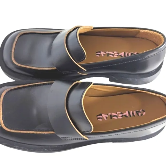 CAMPERLAB MIL 1978 Black  leather loafers with rubber outsoles..Size EUR 40/US 9