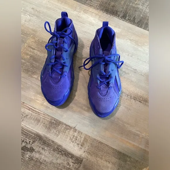 Cardie B purple sneakers 7.5