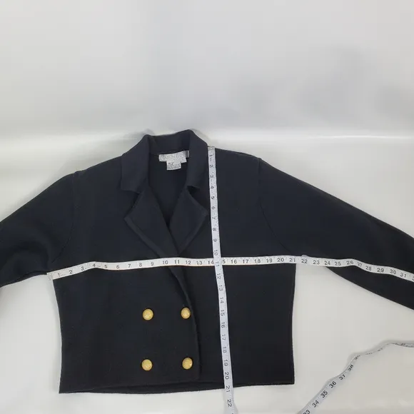Carlisle Vintage 100% Wool Gold Buttons Blazer