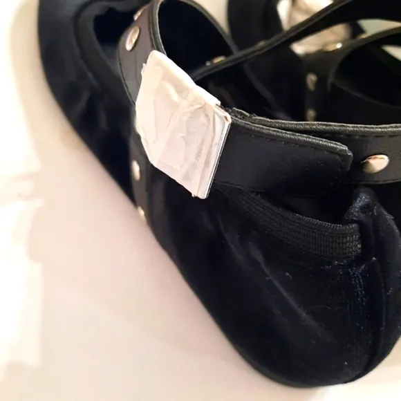 CHARLES DAVID Studded Ballet Flat Black Velvet Ankle Strap Whimsigoth NW…