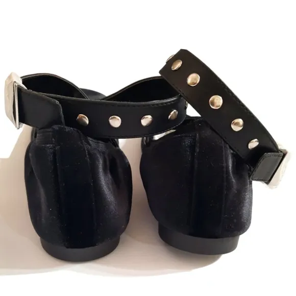 CHARLES DAVID Studded Ballet Flat Black Velvet Ankle Strap Whimsigoth NW…