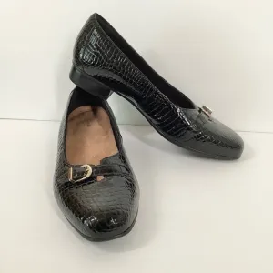 CLARKS Black Slip On Loafer Leather Croc Embossed 11W WIDE Work Office Minimal