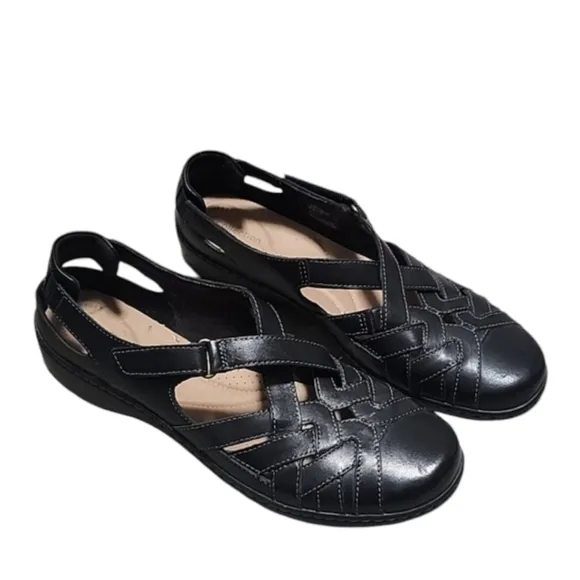 CLARKS Cora Dream Loafer Black Leather Flats 10 Adjustable Velcro Strap