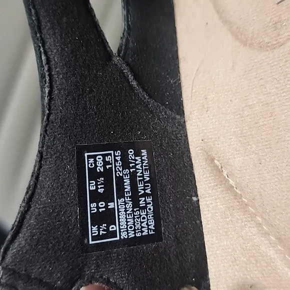 CLARKS Cora Dream Loafer Black Leather Flats 10 Adjustable Velcro Strap