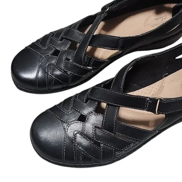 CLARKS Cora Dream Loafer Black Leather Flats 10 Adjustable Velcro Strap