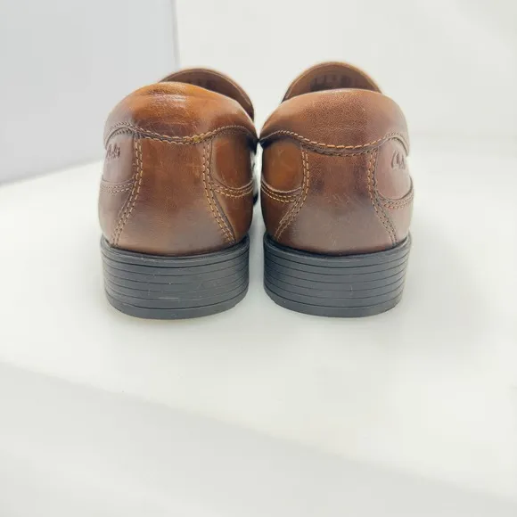 Clarks Cushionaire Tilden Free Laofers Style‎ 22261 Size 9 in Dark Tan Leather