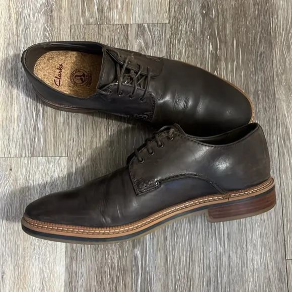 Clark’s leather walk oxfords loafers men’s size 11 cork insoles