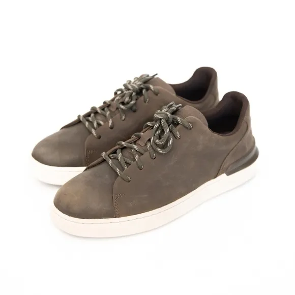 Clarks. Men's Courtlite  Lace Up Leather Casual Lace Shoe