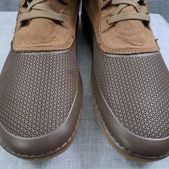 Clarks Nature V Boots Men Brown Size 9