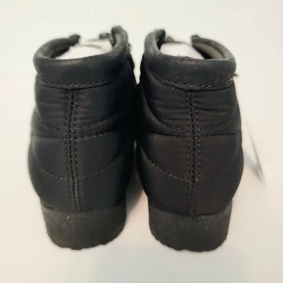 Clarks Originals Size 6 Wallabee Black Quilted Boots Leather Trim Comfort NIB