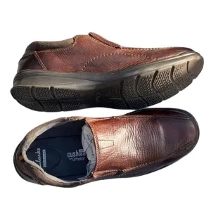 Clarks slip on loafers soft cushion w/ ortholite