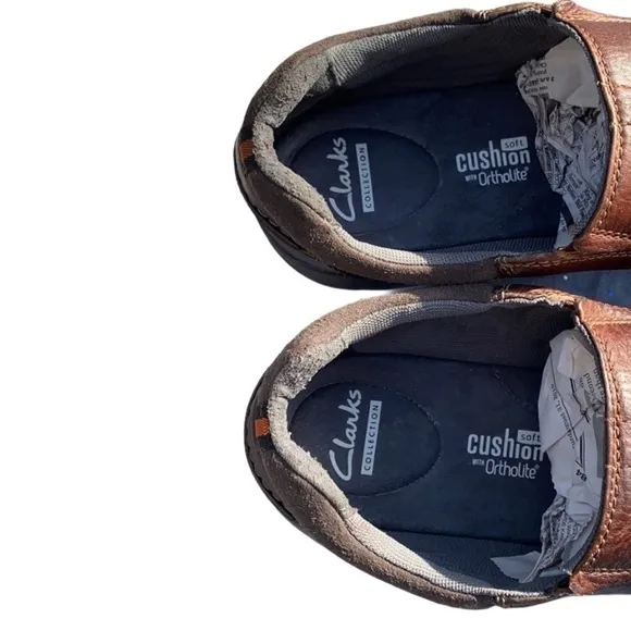Clarks slip on loafers soft cushion w/ ortholite