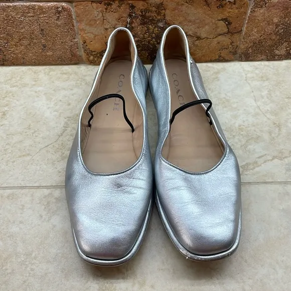 Coach Emilia Mary Jane Flats Elastic Strap Loafers Soft Silver Metallic Size 8B