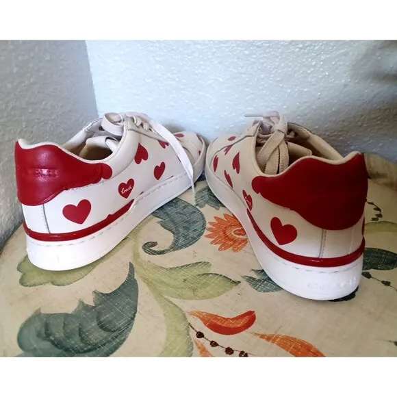 Coach Lowline Valentines Lace-Up Sneakers Off White Red Hearts Size 9.5